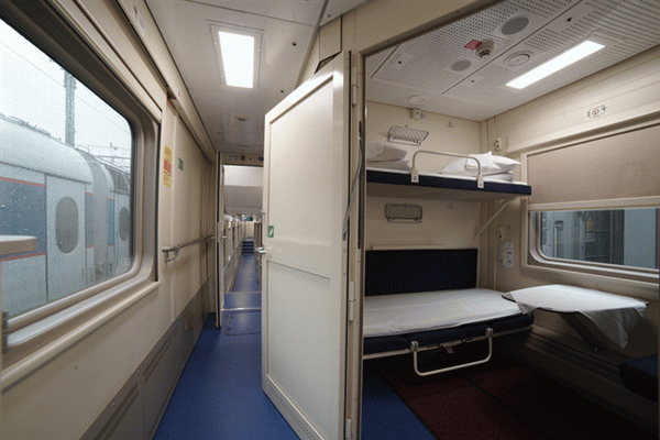 Поезд Таврия Купе для маломобильных пассажиров
